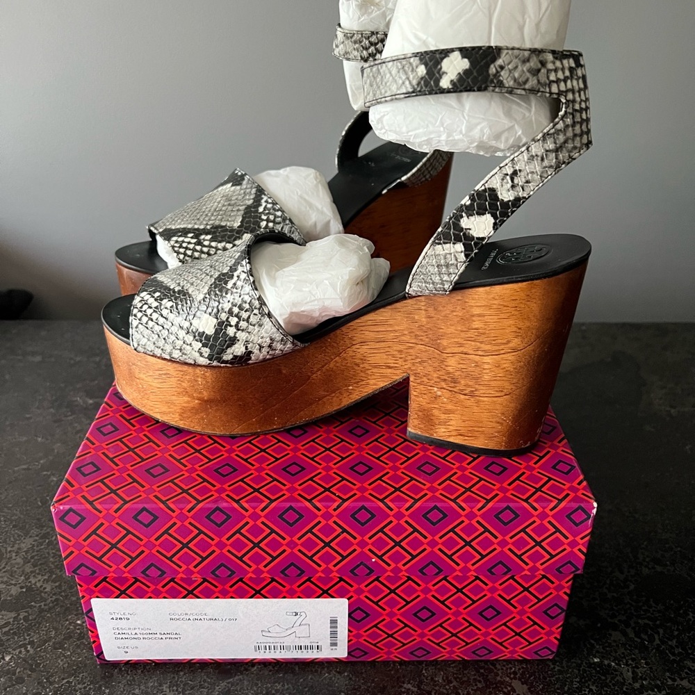 Tory Burch Camilla Leather Peep-toe platform sandal size 9
